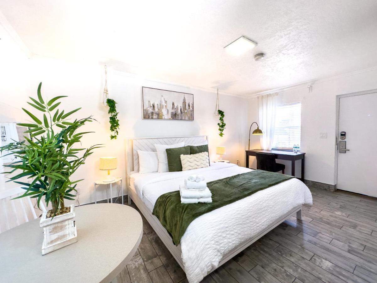 1K Bed Studio Apt With Shared Pool 02 Clearwater Buitenkant foto