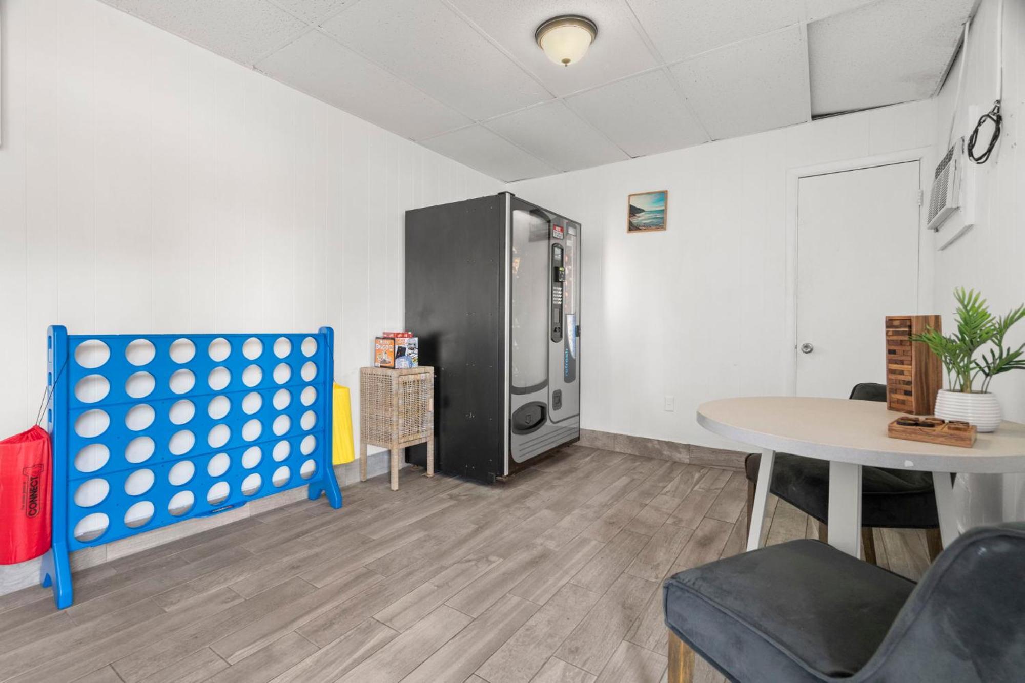 1K Bed Studio Apt With Shared Pool 02 Clearwater Buitenkant foto